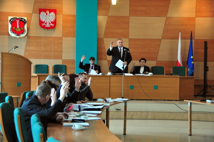 W czwatrek 14 stycznia odbyła się XIX sesja Rady Miejskiej w Staszowie